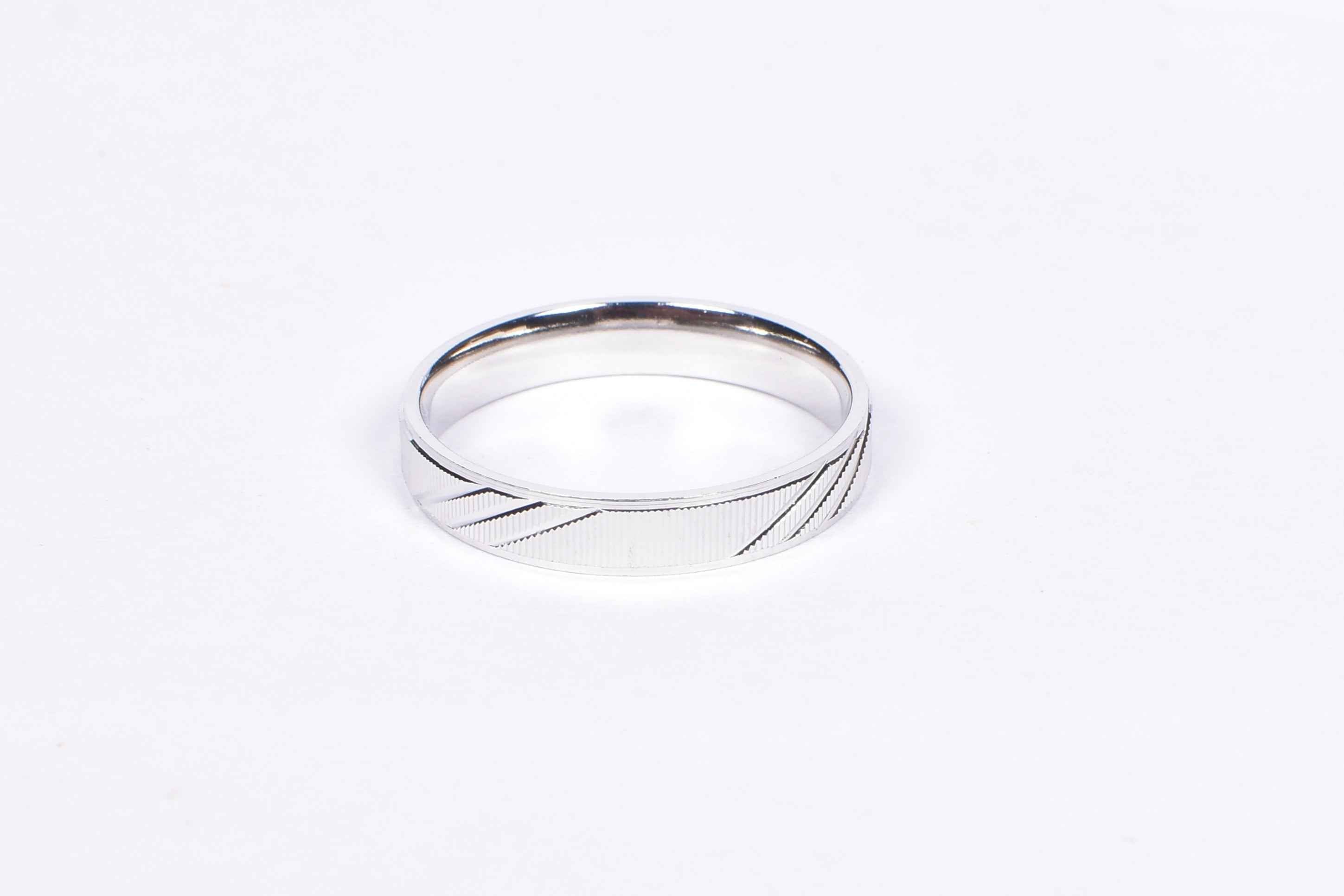 Men’s Silver Diagonal Band Ring