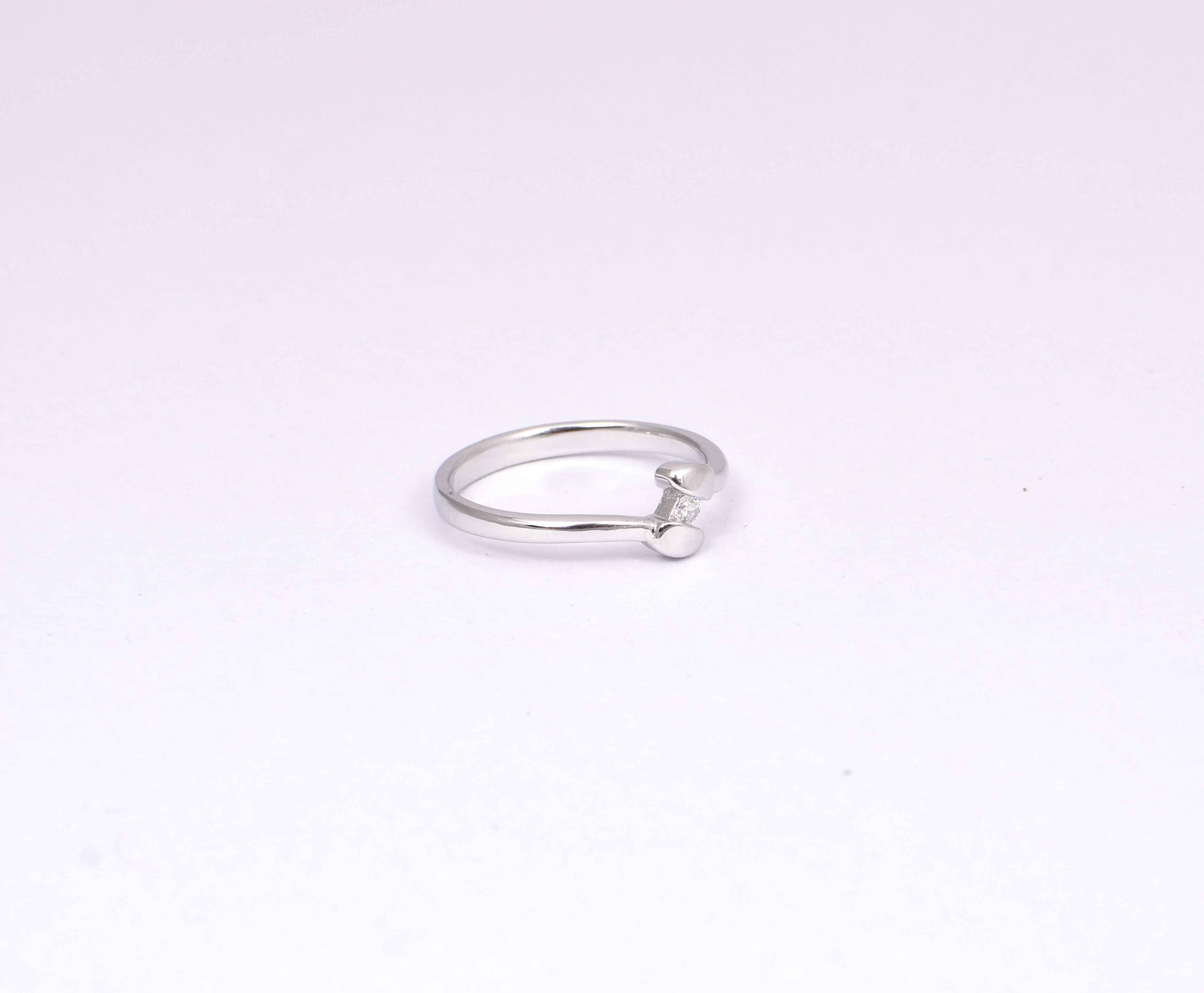 Minimal Silver Ring with Diamond