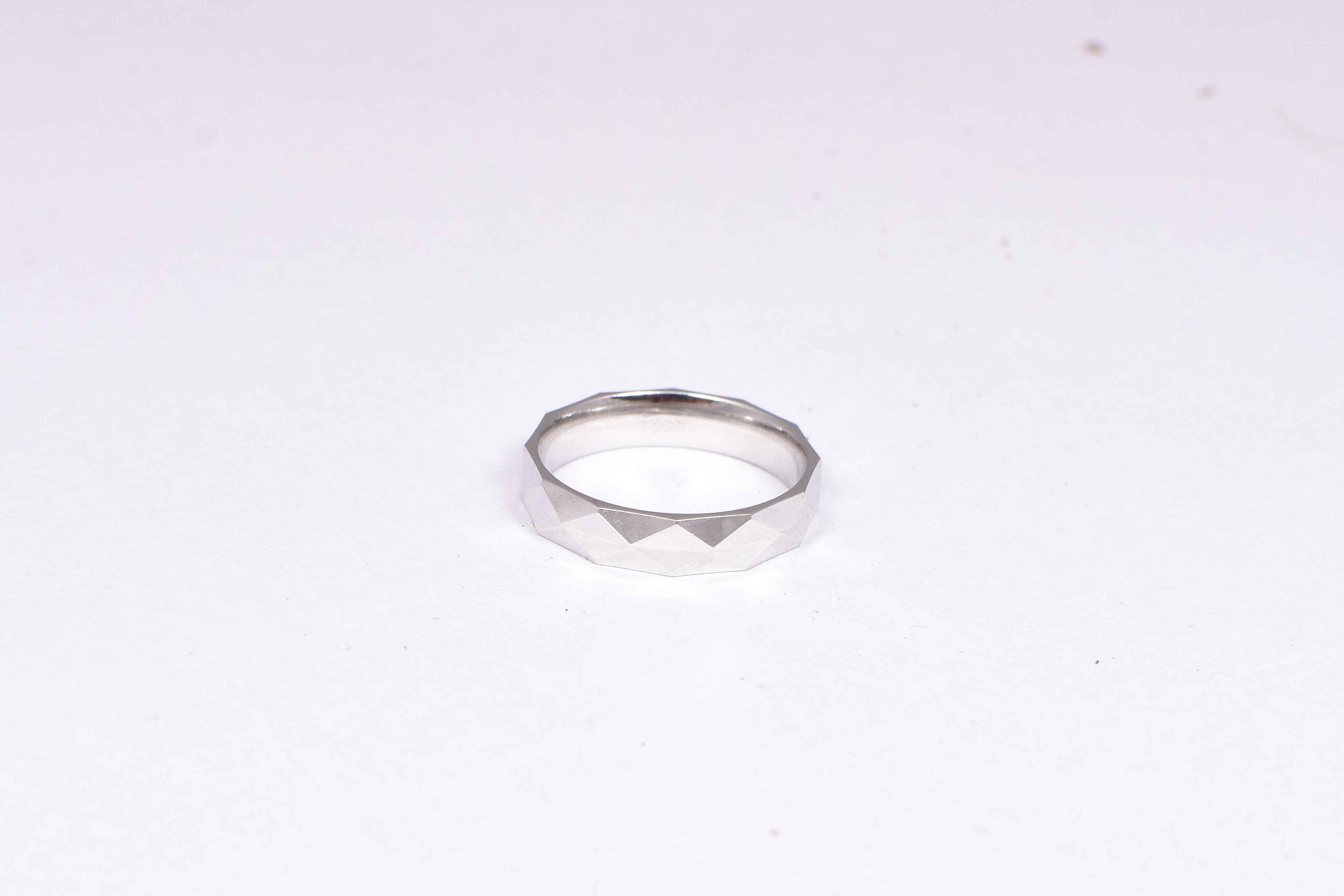 92.5 Silver Facet Ring