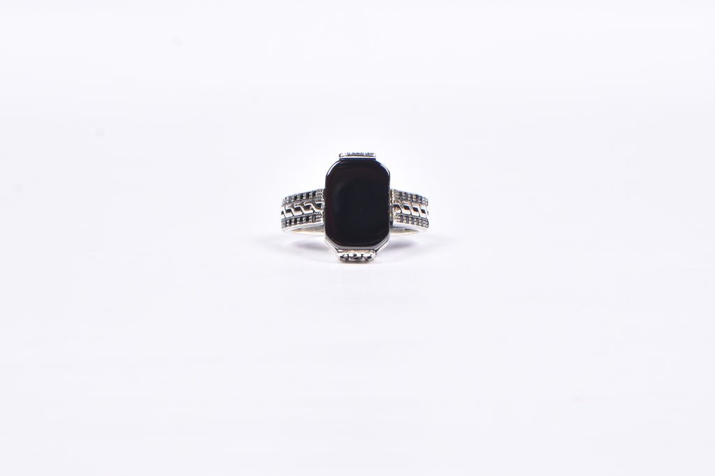 Men’s Black Stone Silver Ring