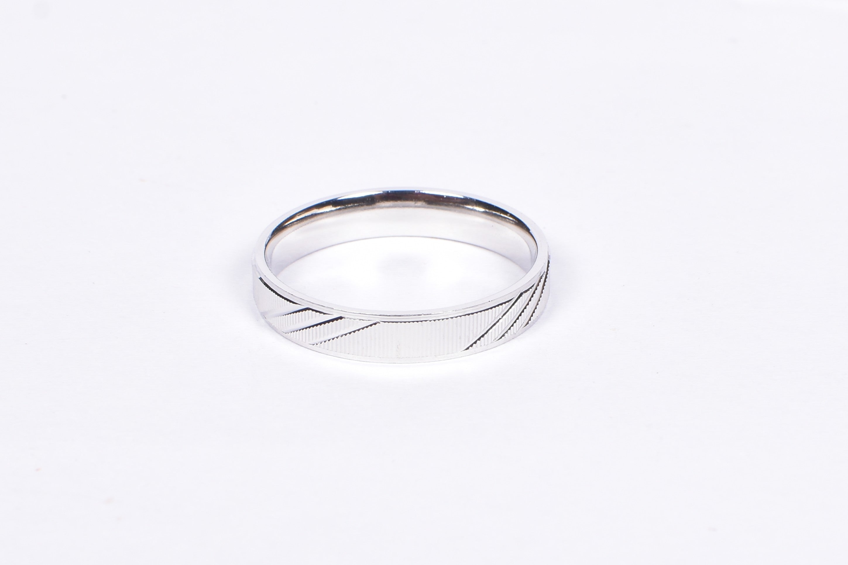 Men’s Silver Diagonal Band Ring