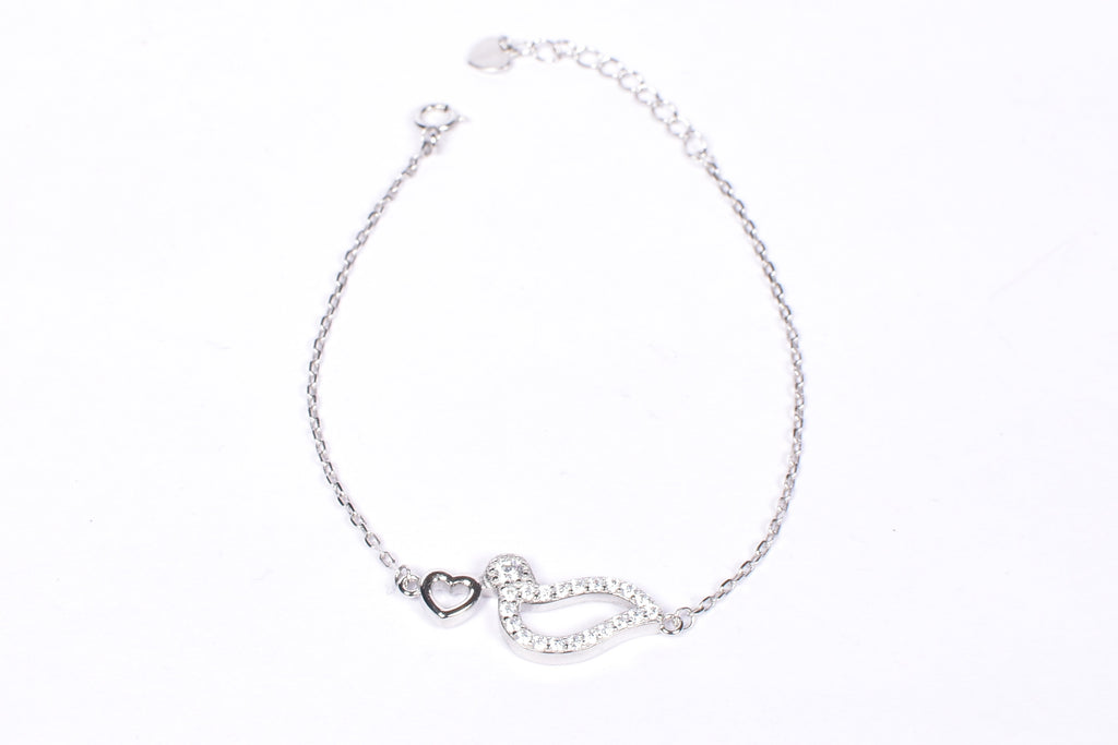 Sparkling Heart and Loop Bracelet