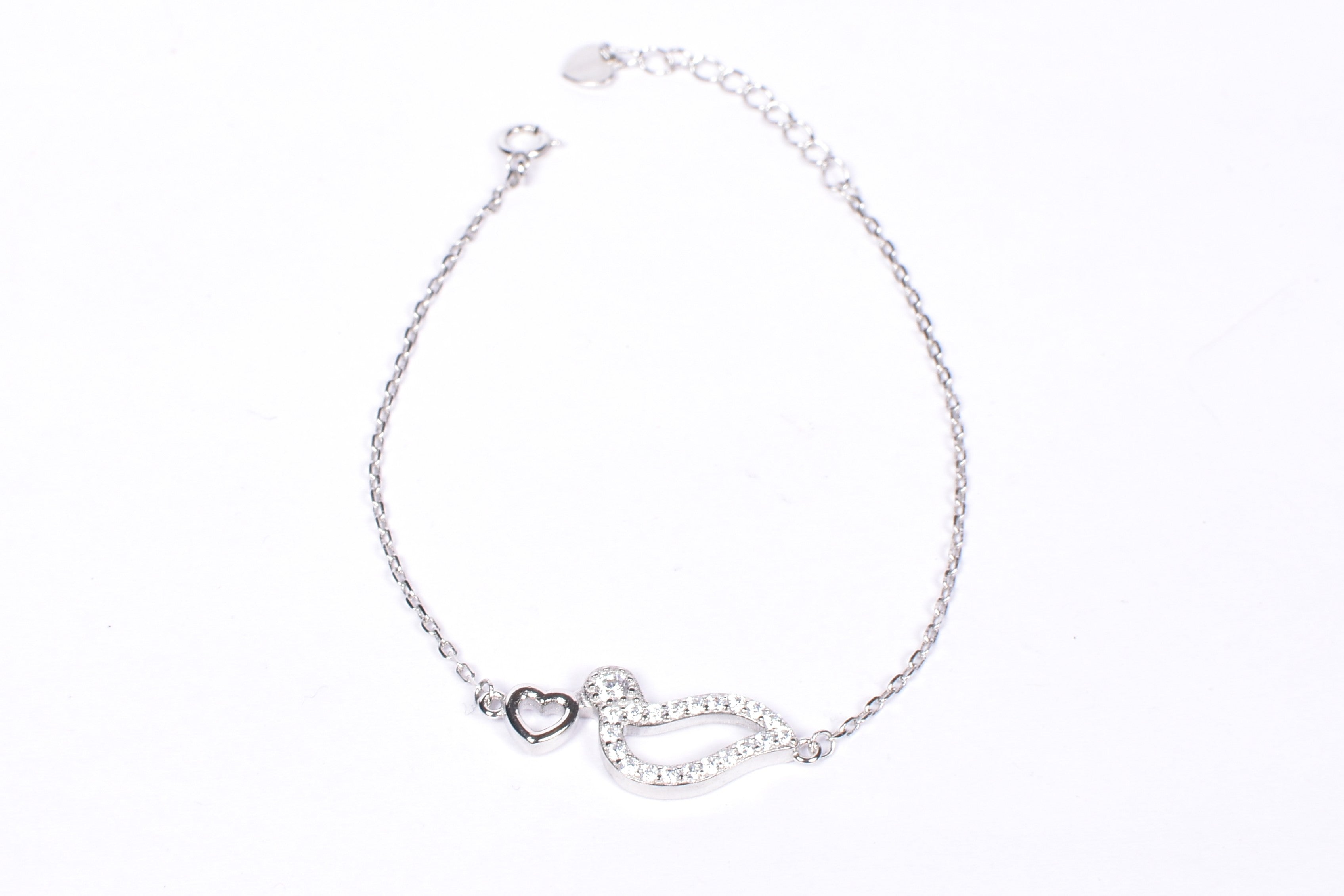 Sparkling Heart and Loop Bracelet
