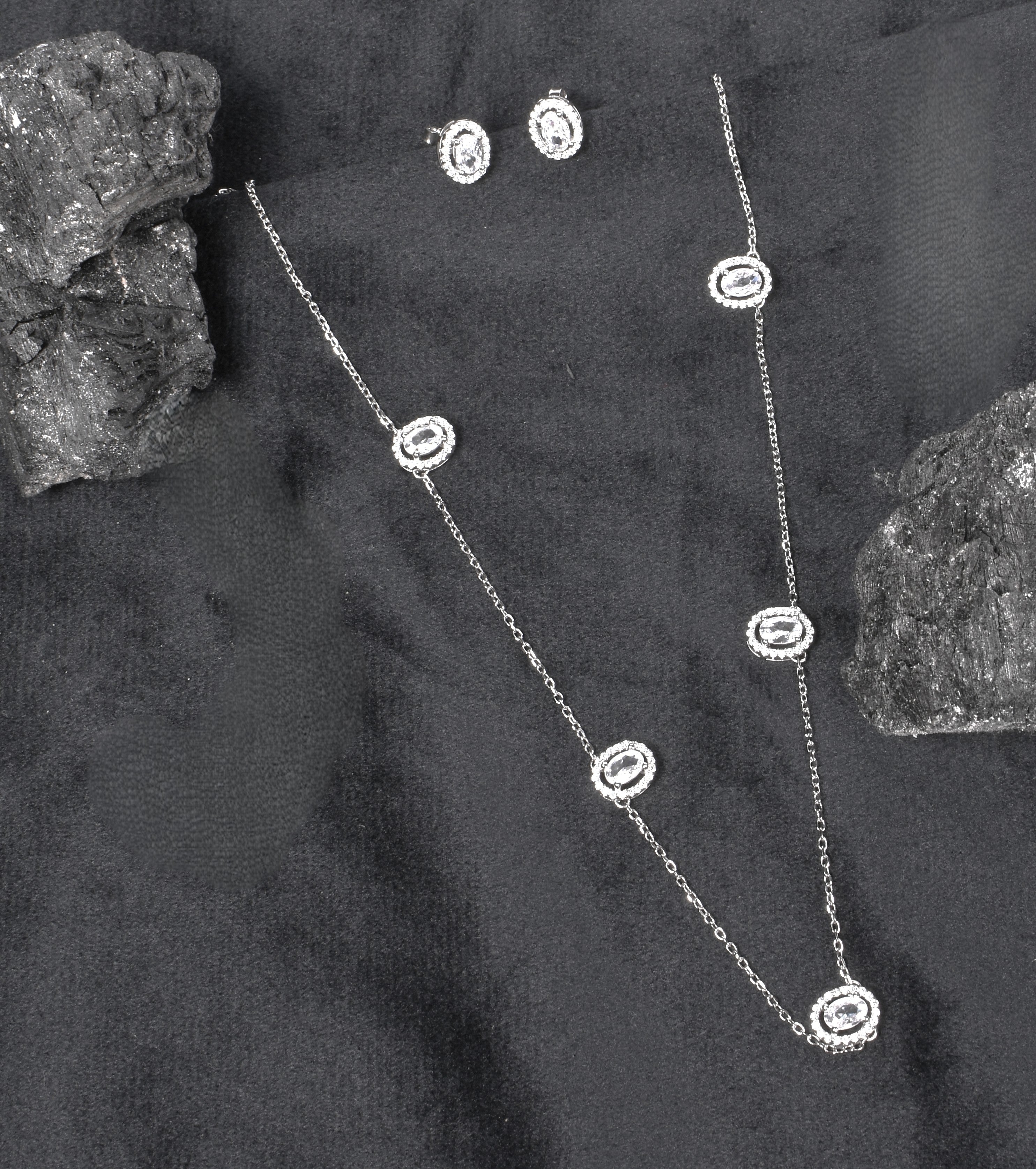 Oval Crystal Necklace & Earrings Set