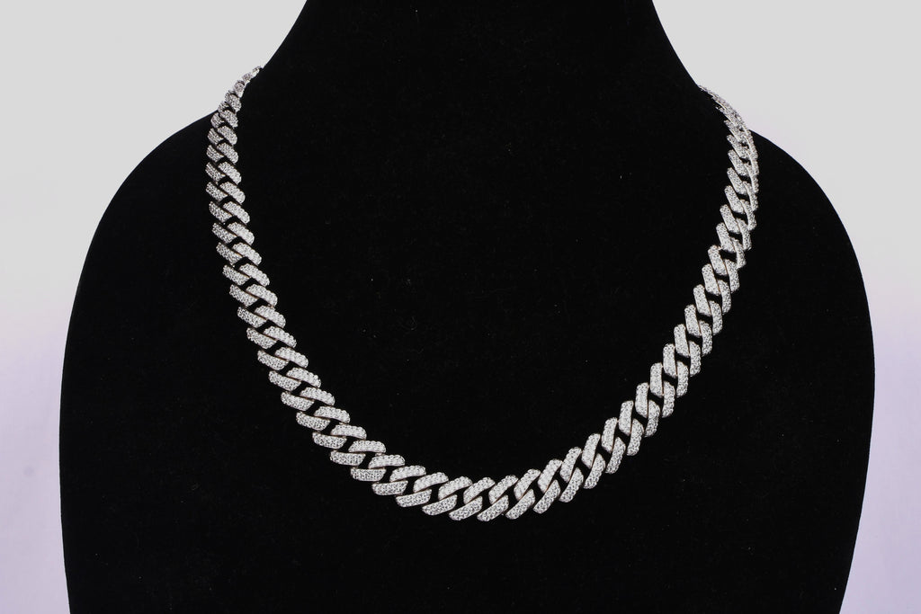 Diamond-Studded Silver Chain Necklace