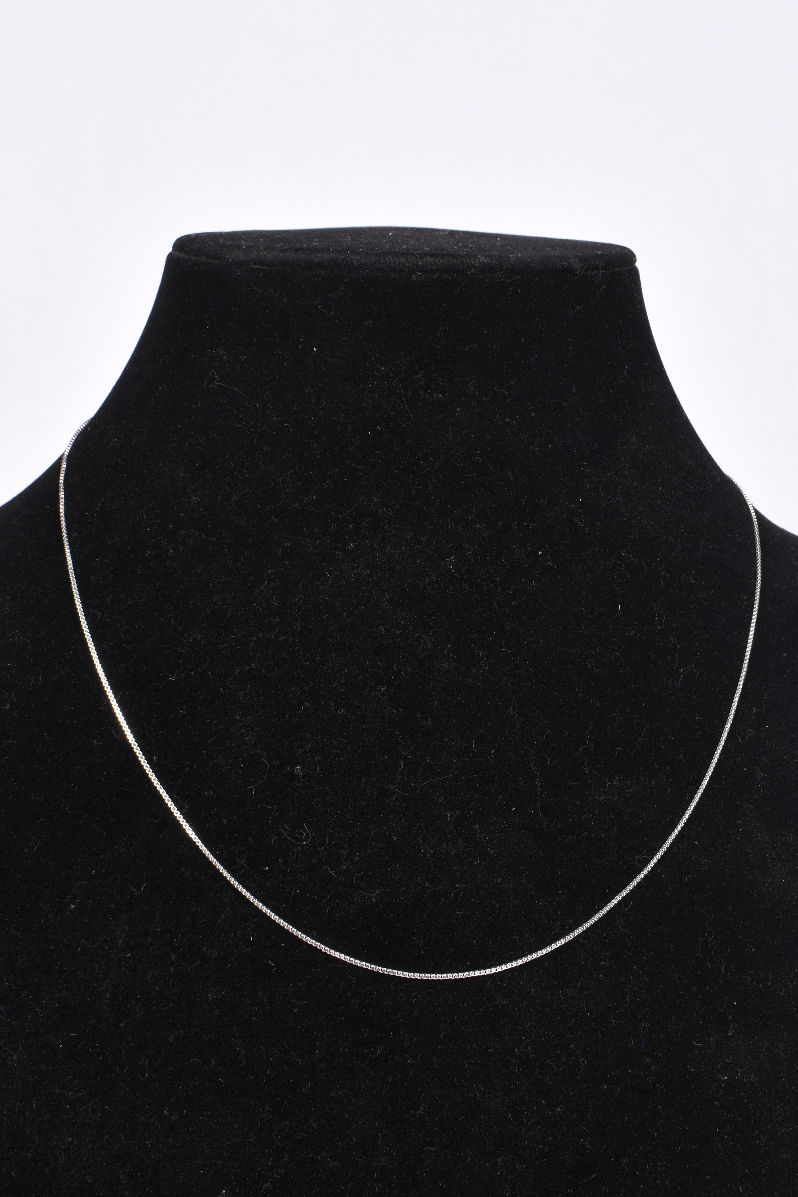 Elegant Daily Wear Chain