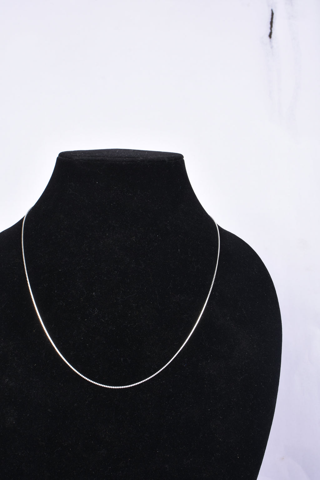 Sleek Silver Chain Necklace