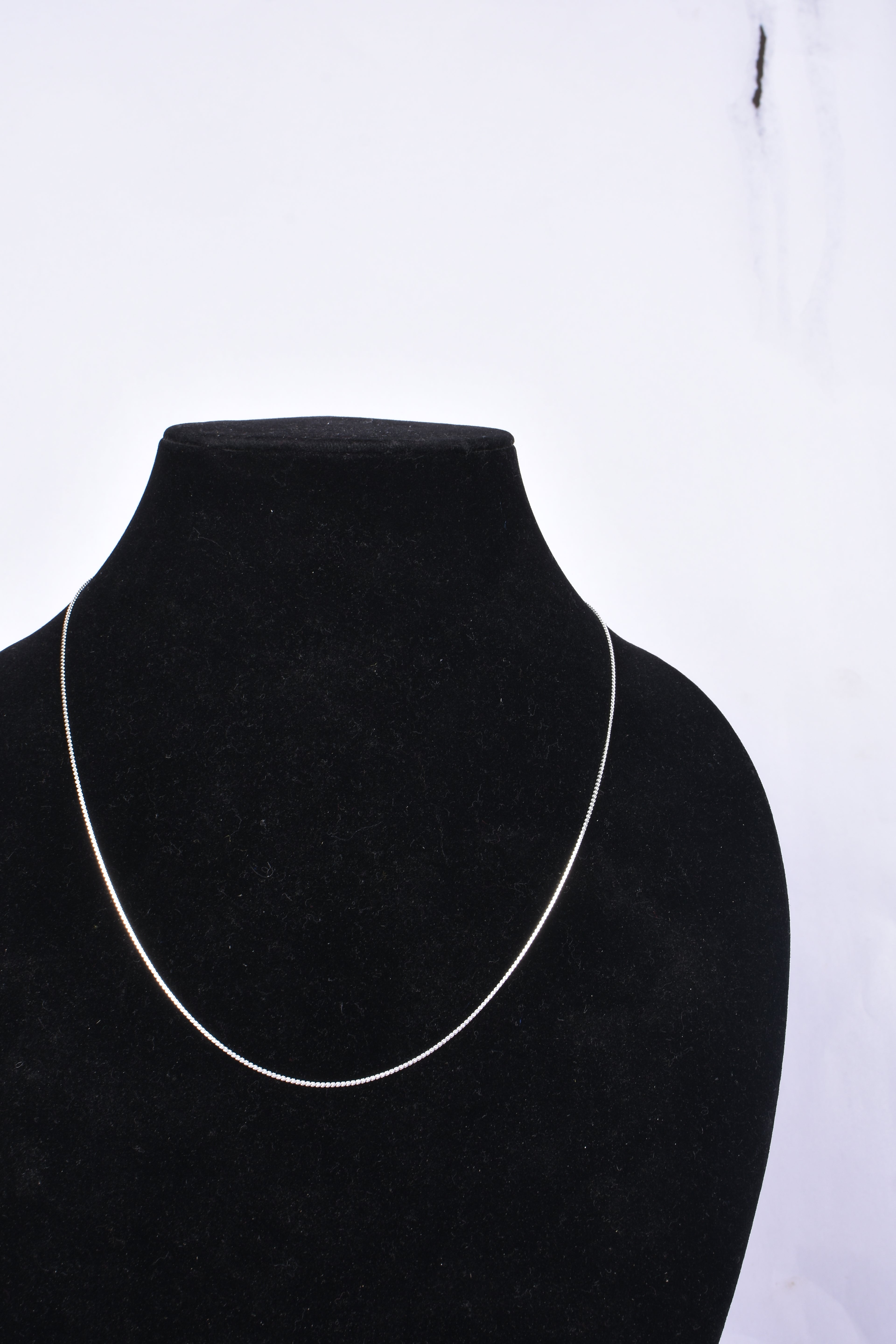 Sleek Silver Chain Necklace