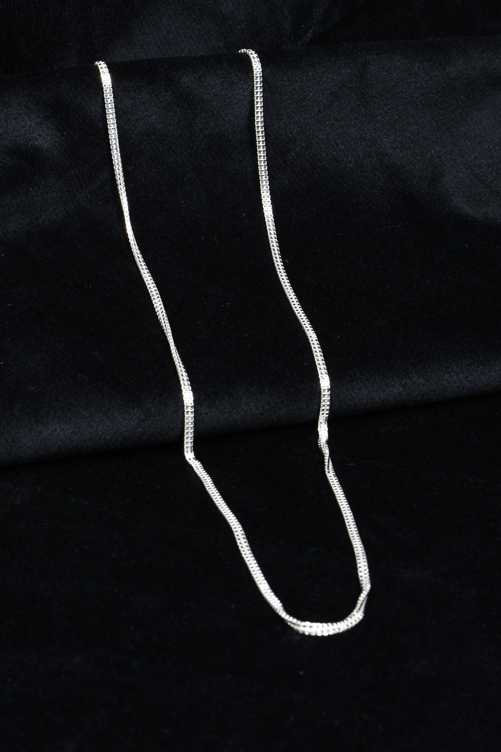 Elegant Silver Flat Chain